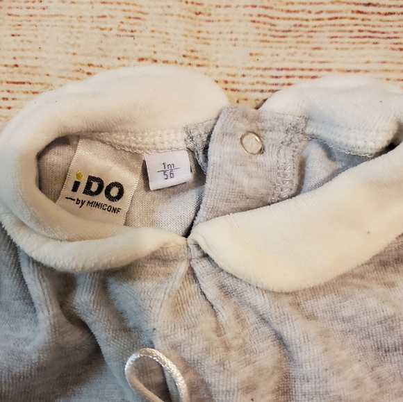 I Do gray velour stretchie babygrow footed sleeper sz 1m - Picture 3 of 3